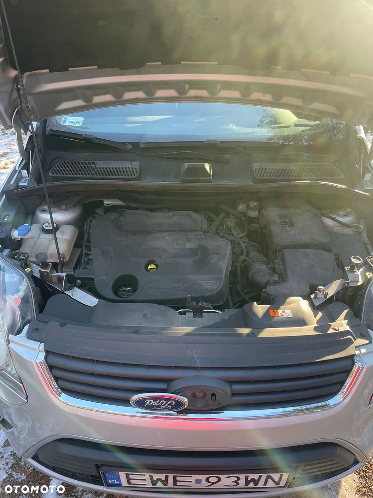 Ford Kuga - 20