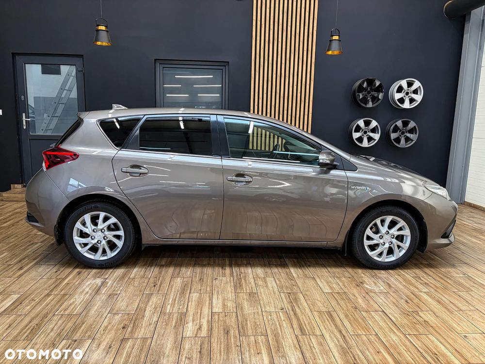 Toyota Auris - 6