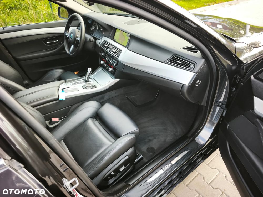 BMW Seria 5 520d Luxury Line - 22