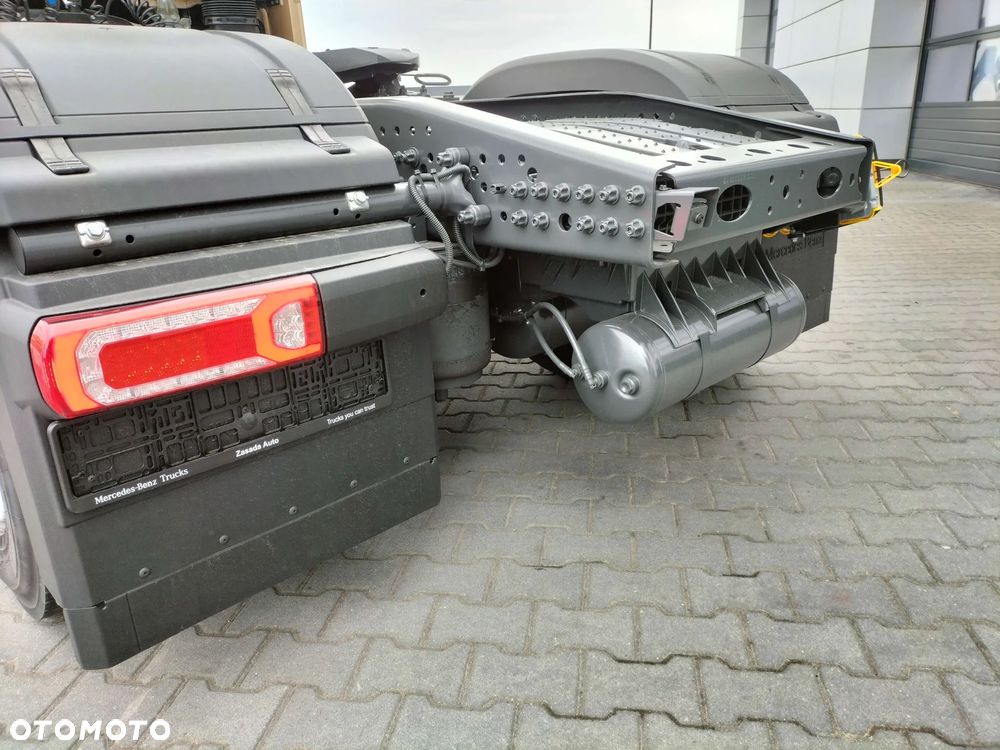 Mercedes-Benz Actros 1848 LS - 7