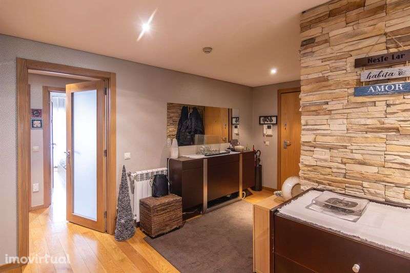 T4 Maia Centro com Terraço - Grande imagem: 2/12