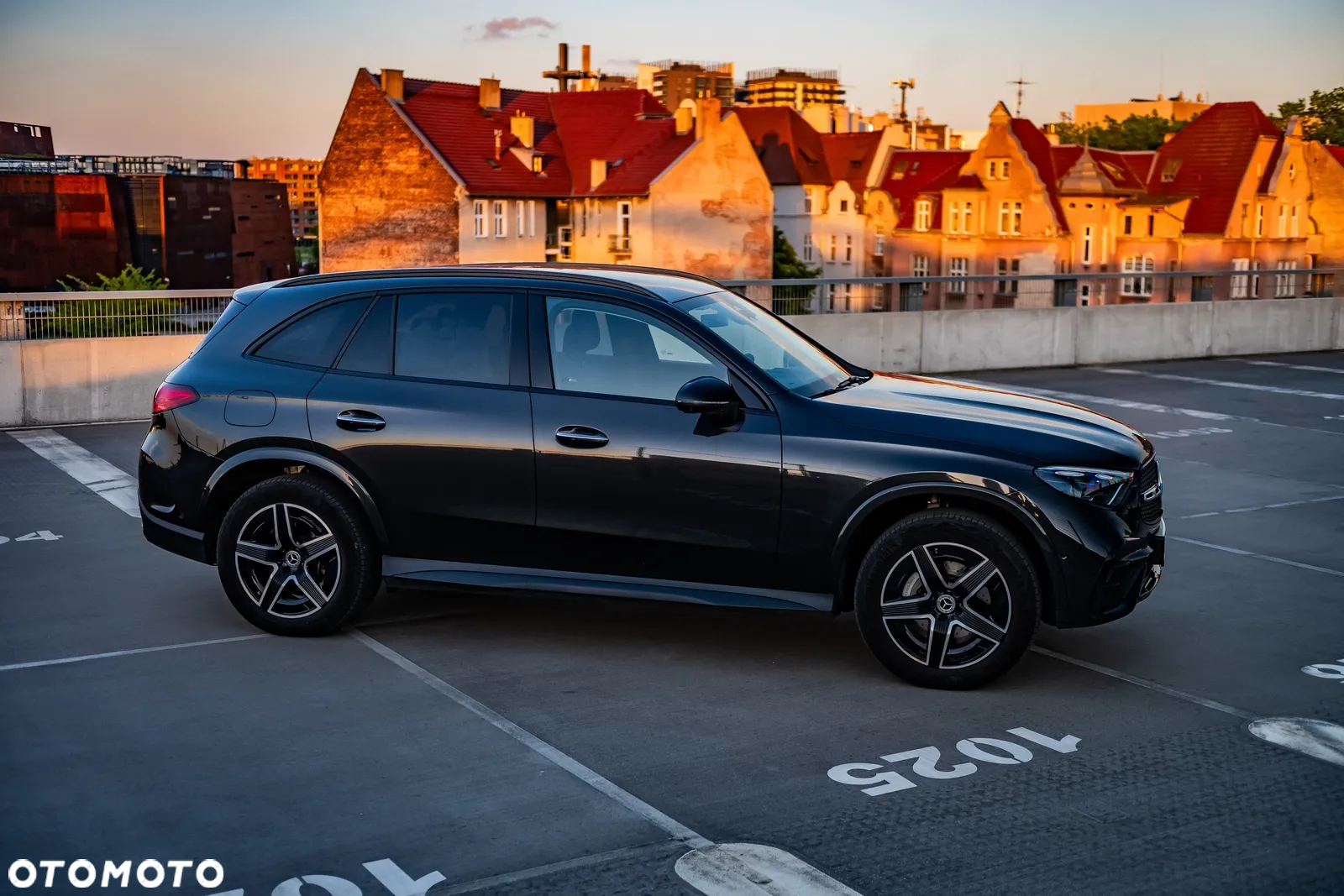 Mercedes-Benz GLC 300 de 4-Matic AMG Line - 6