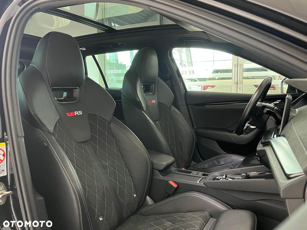 Skoda Octavia 2.0 TDI RS DSG - 22