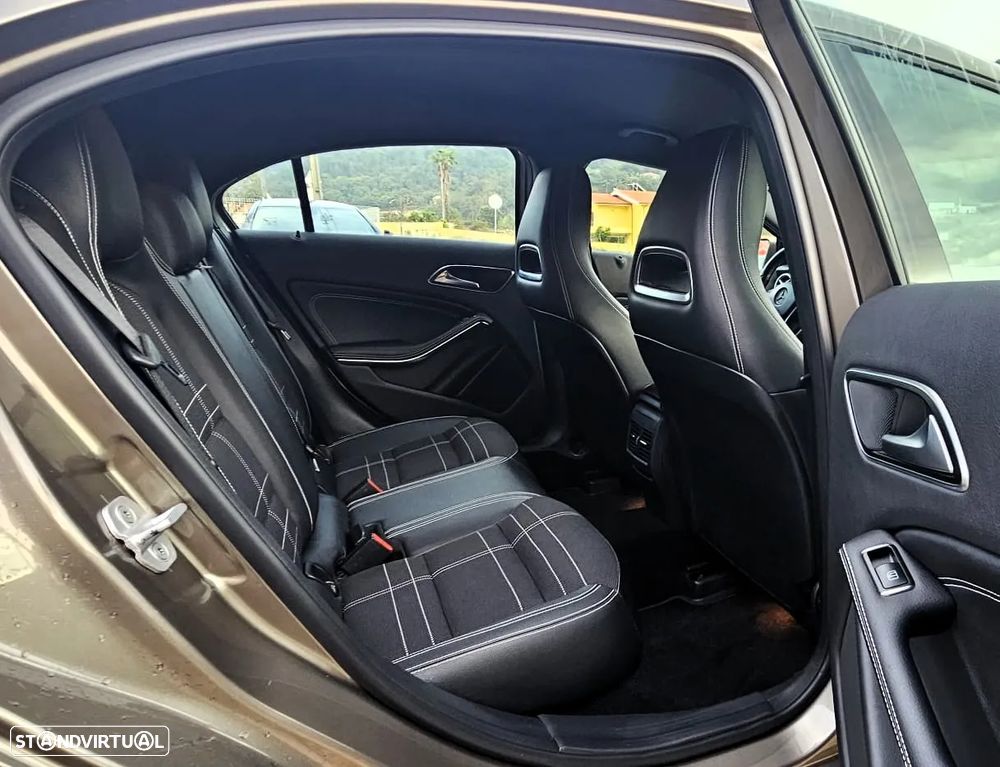 Mercedes-Benz A 180 CDI (BlueEFFICIENCY) Urban - 8