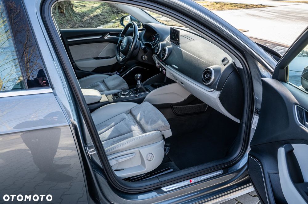 Audi A3 Sportback 1.6 TDI (clean diesel) S line Sportpaket - 29