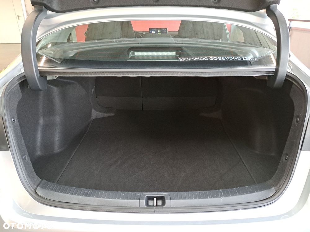 Toyota Corolla 1.8 Hybrid Comfort - 14