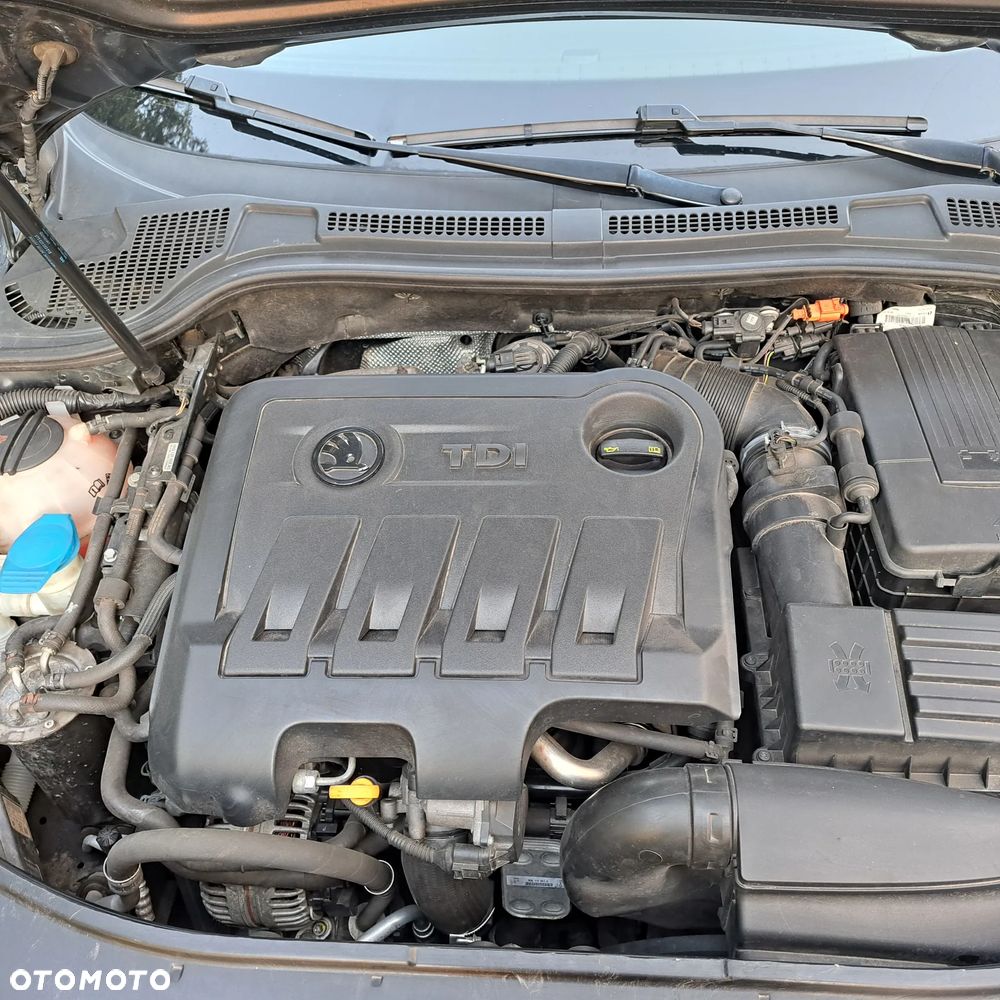Skoda Superb 2.0 TDI 4x4 Platinum DSG - 17