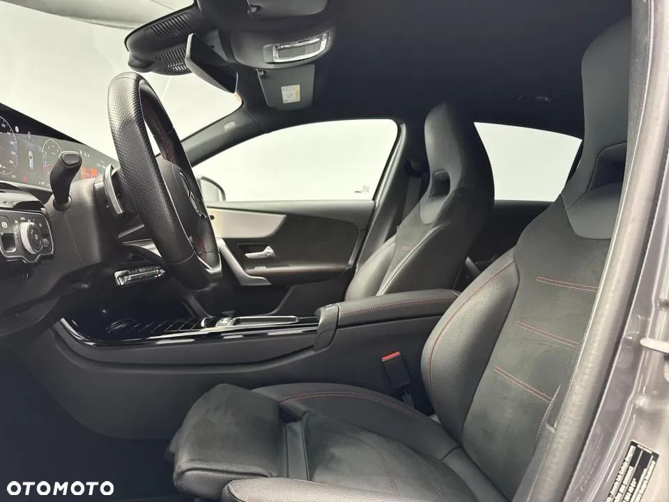 Mercedes-Benz Klasa A 200 AMG Line 7G-DCT - 12