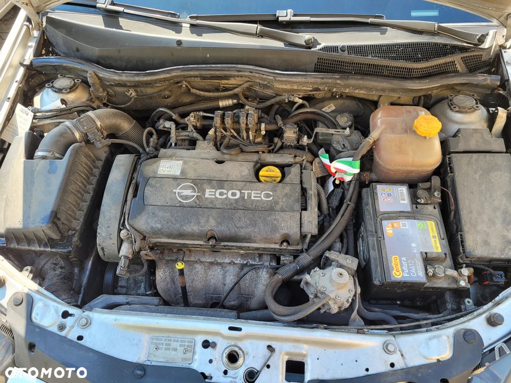Opel Astra 1.8 Enjoy - 17