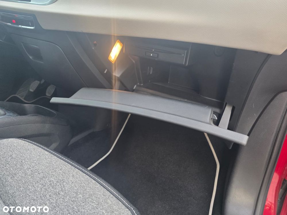 Citroën C4 SpaceTourer 1.2 PureTech Feel S&S - 22
