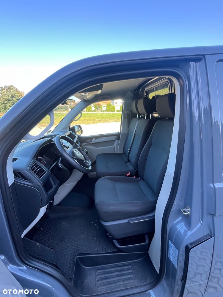 Volkswagen Transporter - 18