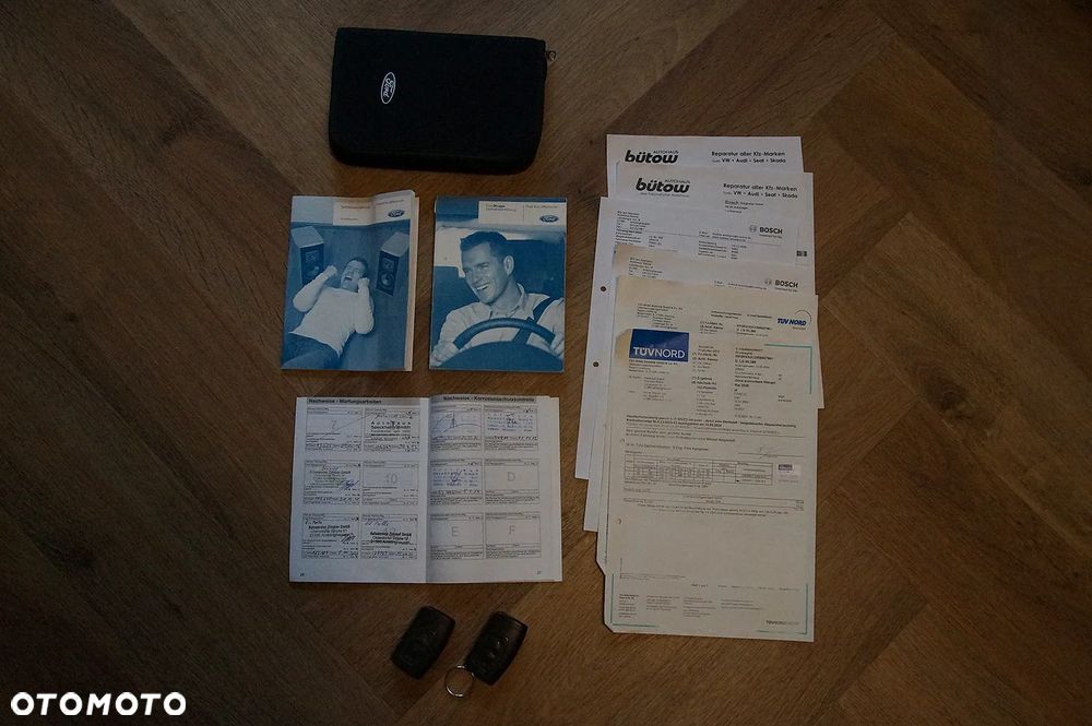 Ford Kuga 2.0 TDCi 2x4 Titanium - 22