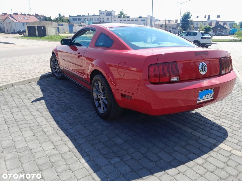 Ford Mustang - 3