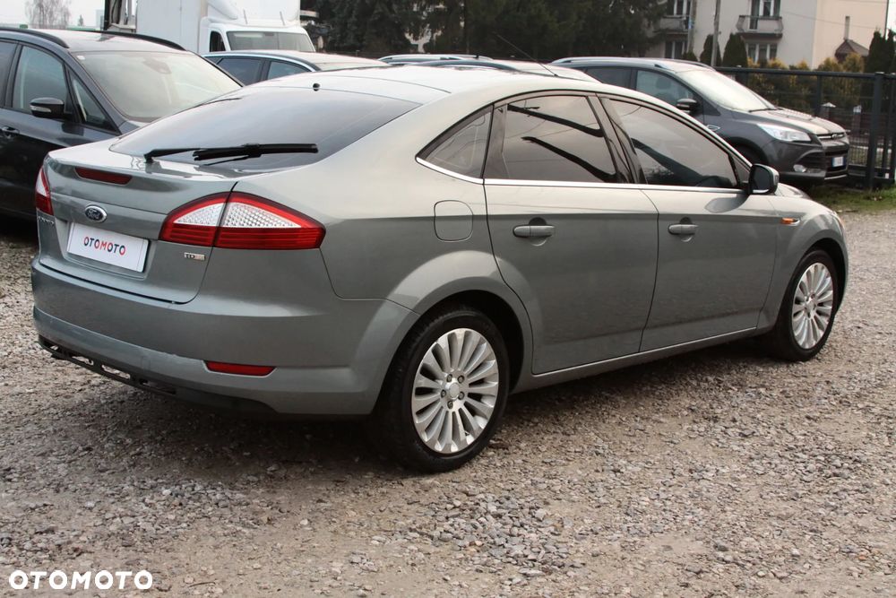 Ford Mondeo 2.0 TDCi Titanium - 12