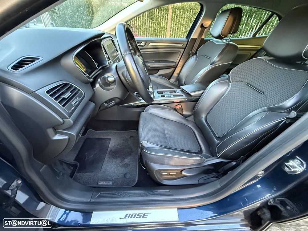 Renault Mégane 1.5 dCi Bose Edition - 28