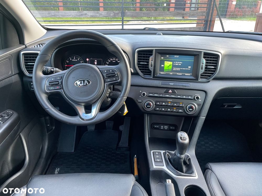 Kia Sportage 1.6 GDI 2WD DREAM-TEAM EDITION - 17