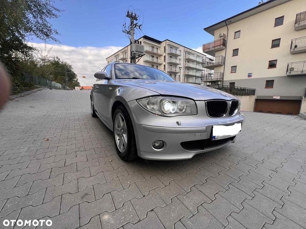 BMW Seria 1 120i - 20