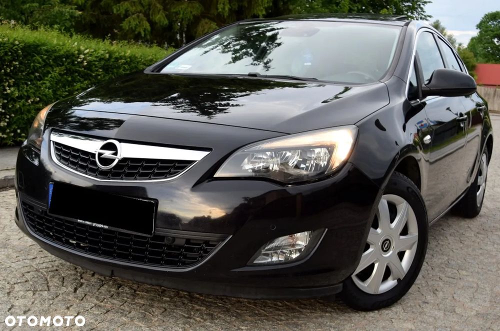 Opel Astra 1.4 T Cosmo - 13