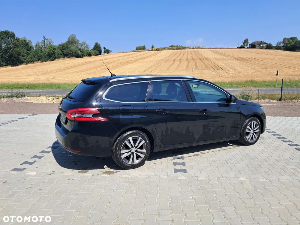 Peugeot 308 - 3