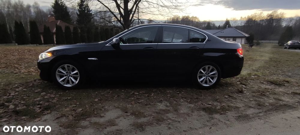BMW Seria 5 520i - 5
