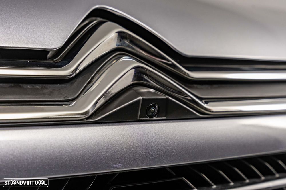 Citroën C4 X 1.2 PureTech Shine EAT8 - 15