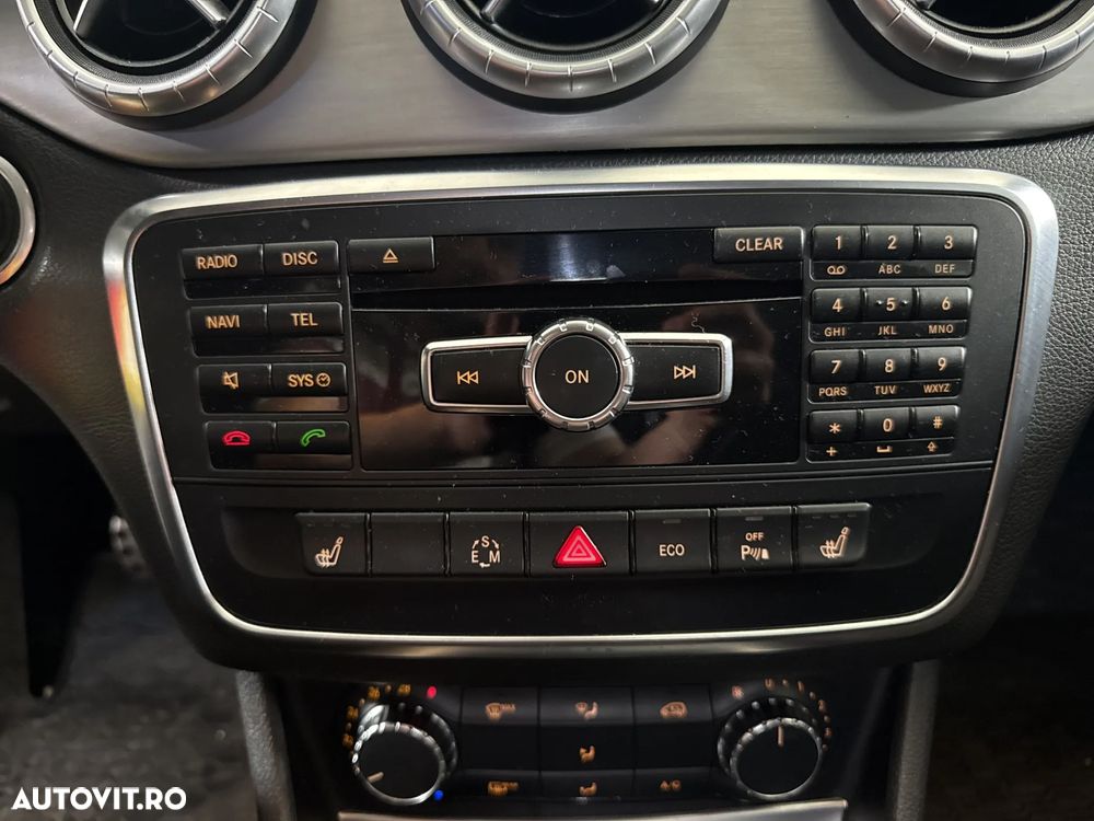 Mercedes-Benz CLA 220 - 19