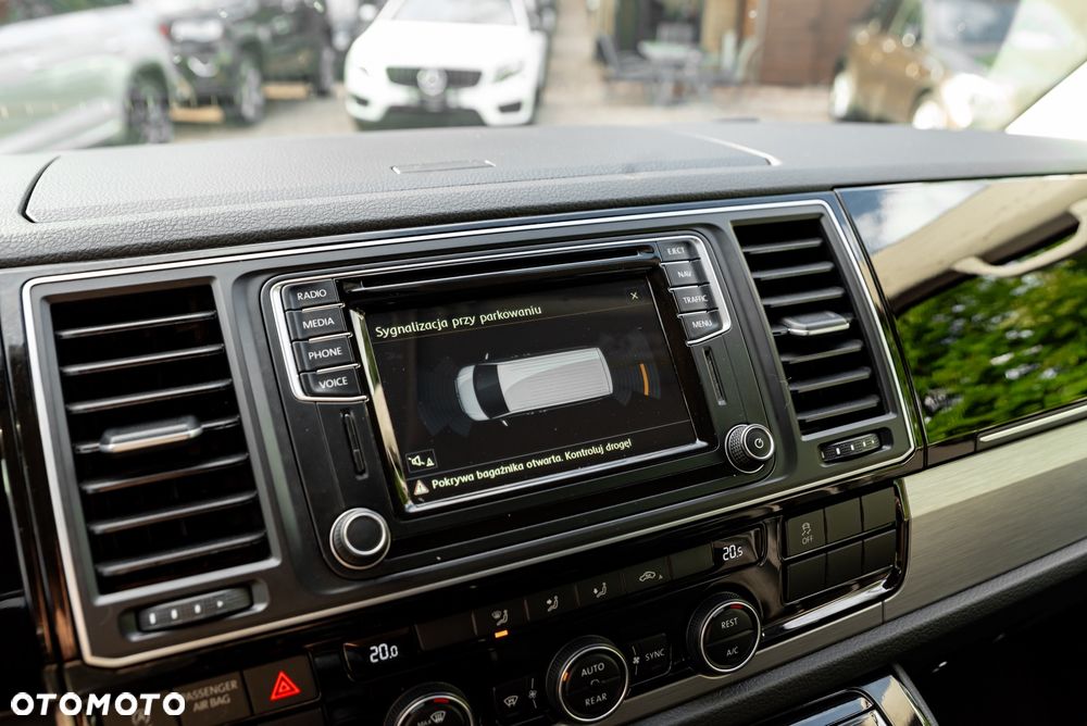 Volkswagen Multivan 2.0 TDI L1 Highline 4Motion - 32