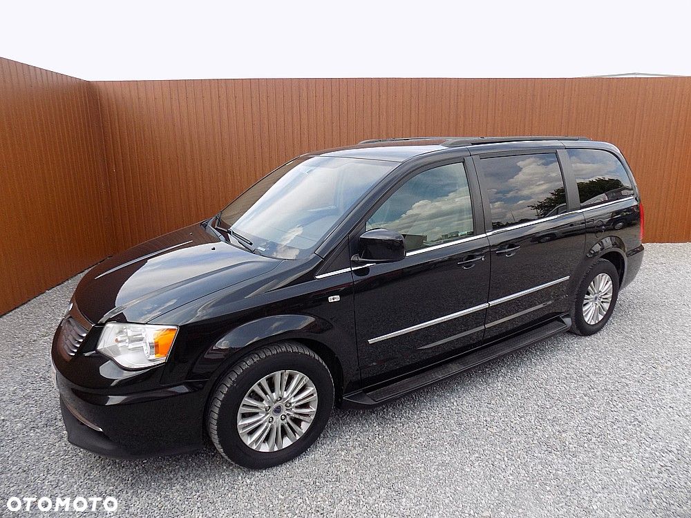 Lancia Voyager 2.8 CRD16v Silver - 32