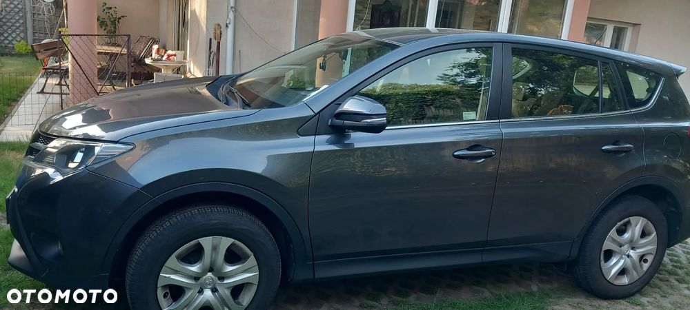 Toyota RAV4 2.0 D-4D Active 4x2 - 2