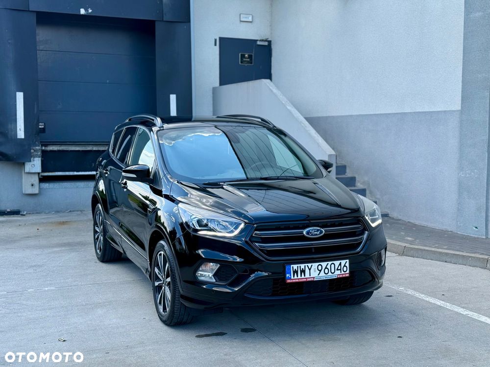 Ford Kuga 1.5 EcoBoost 2x4 ST-Line - 32