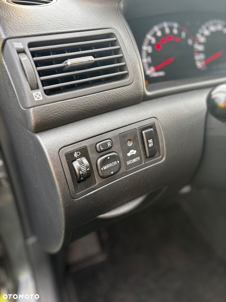 Toyota Corolla 1.6 VVT-i Sol - 12
