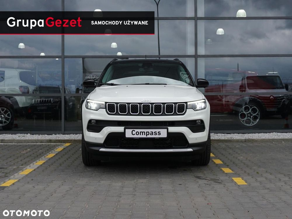 Jeep Compass - 8