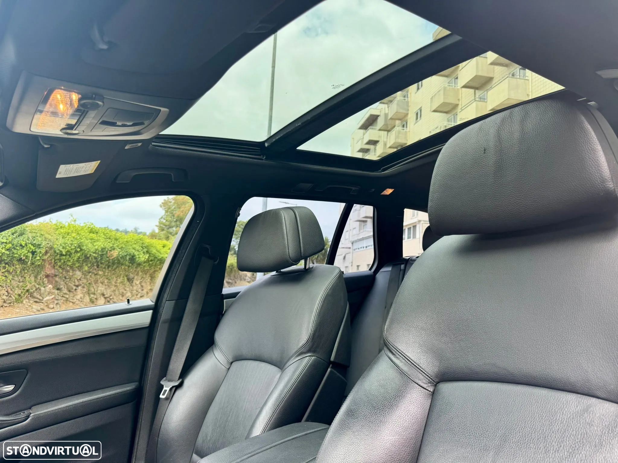 BMW 520 d Pack M Auto - 11