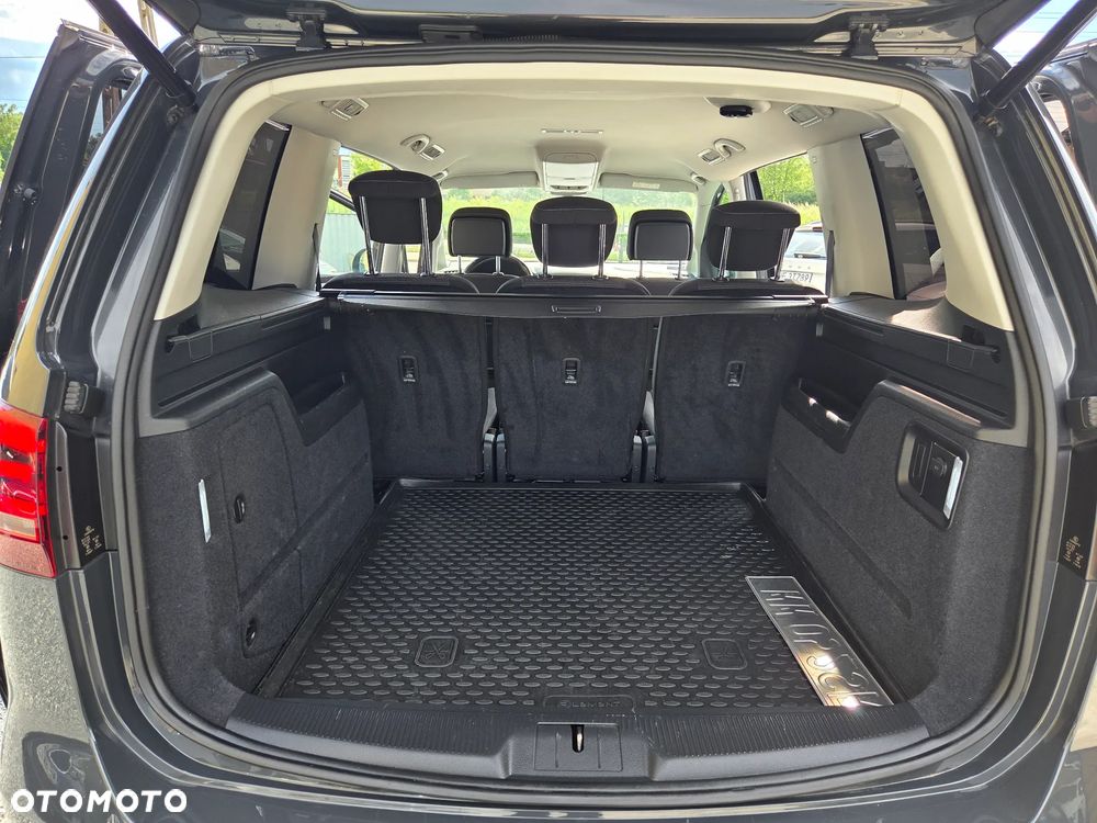 Volkswagen Sharan 1.4 TSI BMT Comfortline - 11