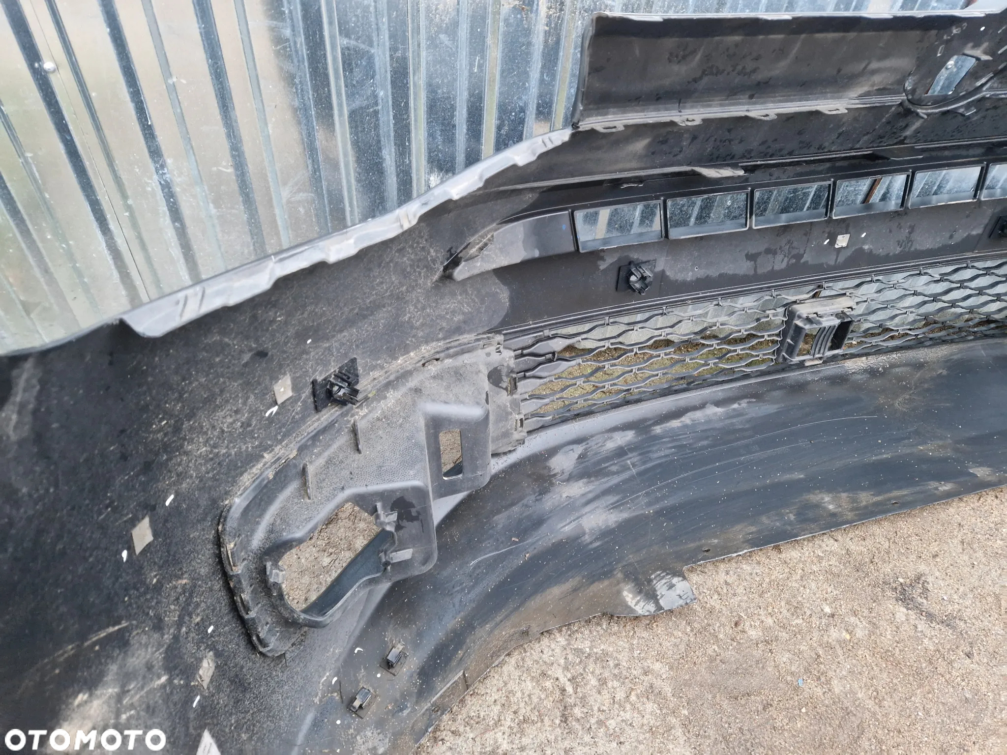 VW Caddy 2K7 Zderzak przód przedni 4PDC - 14