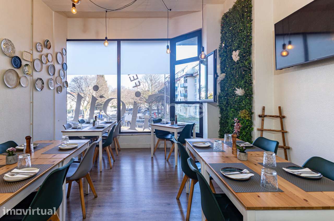 Trespasse de Restaurante Italiano Lucrativo – Qta. do Marquês, Oeir... - Grande imagem: 3/32