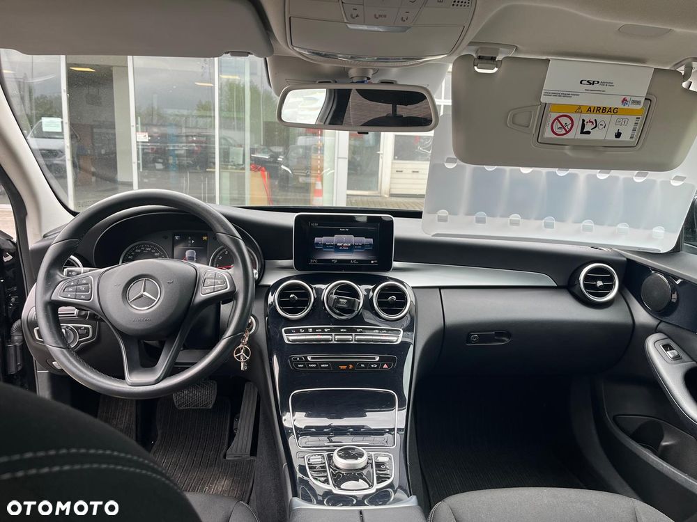 Mercedes-Benz Klasa C 160 Business Edition 9G-TRONIC - 18