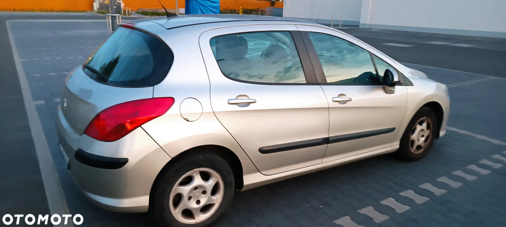 Peugeot 308 HDi FAP 110 Premium - 17