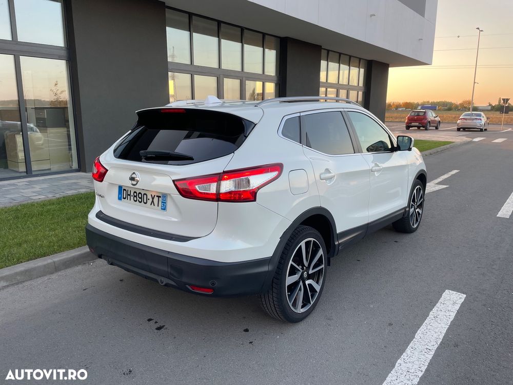 Nissan Qashqai 1.6 DCI Start/Stop X-TRONIC Tekna - 3