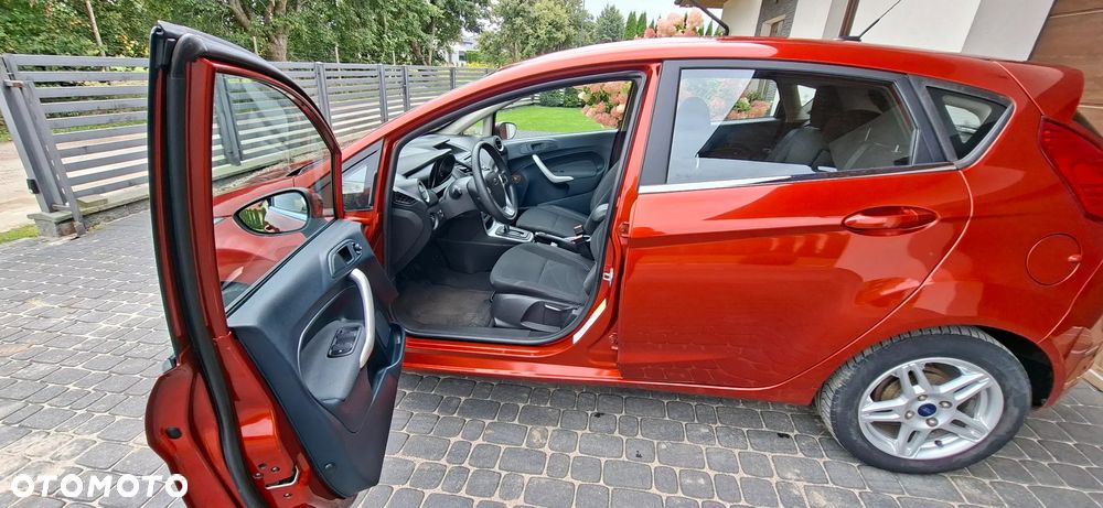 Ford Fiesta - 23