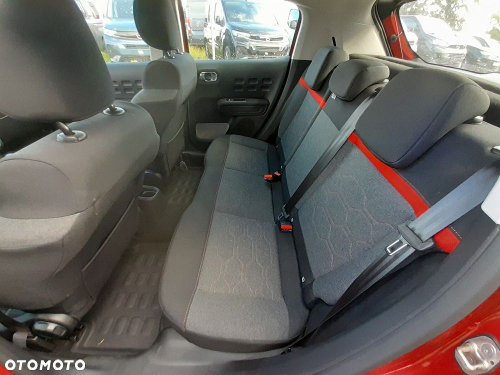 Citroën C3 1.2 PureTech Shine - 17