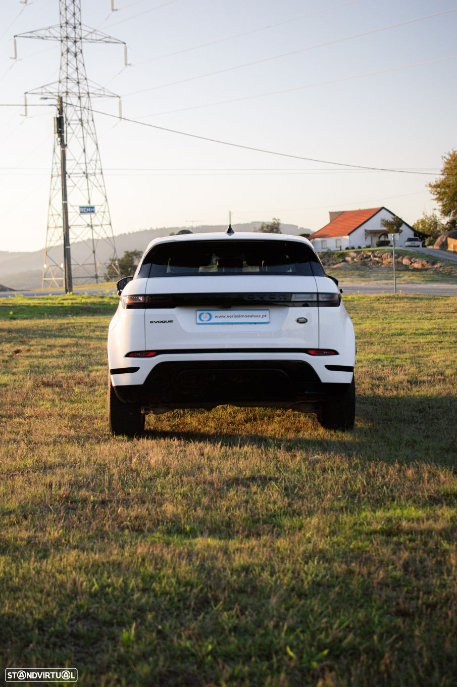 Land Rover Range Rover Evoque 2.0 D150 AWD R-Dynamic Auto - 23