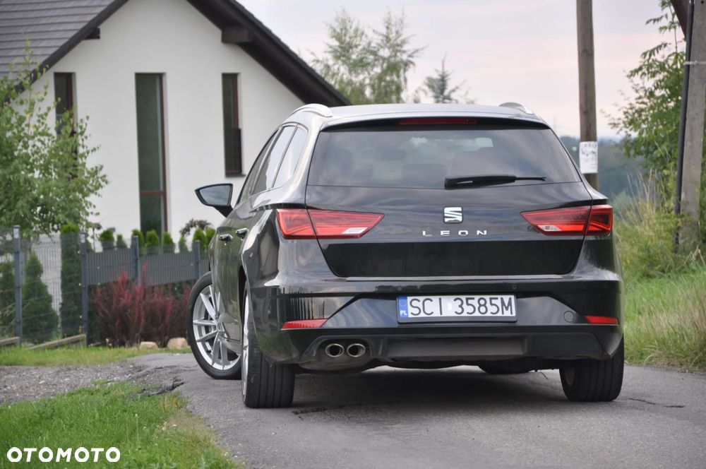 Seat Leon 2.0 TDI DPF Start&Stop DSG XCELLENCE - 4