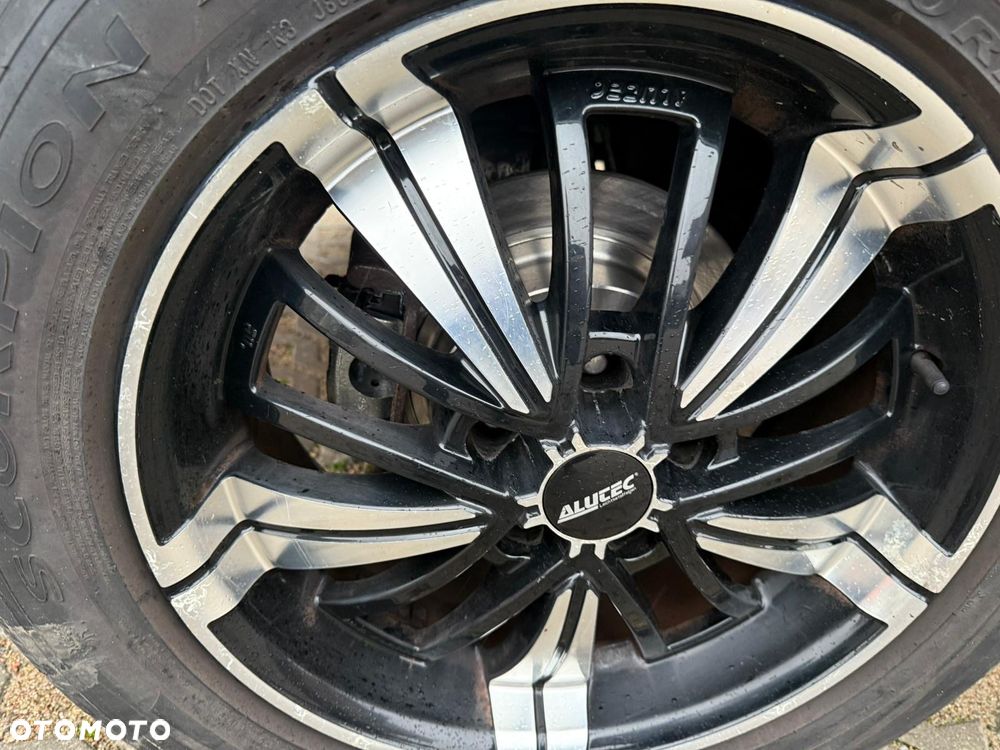 Nissan Qashqai 1.6 visia - 12