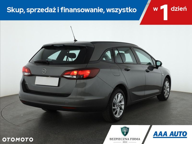 Opel Astra - 6