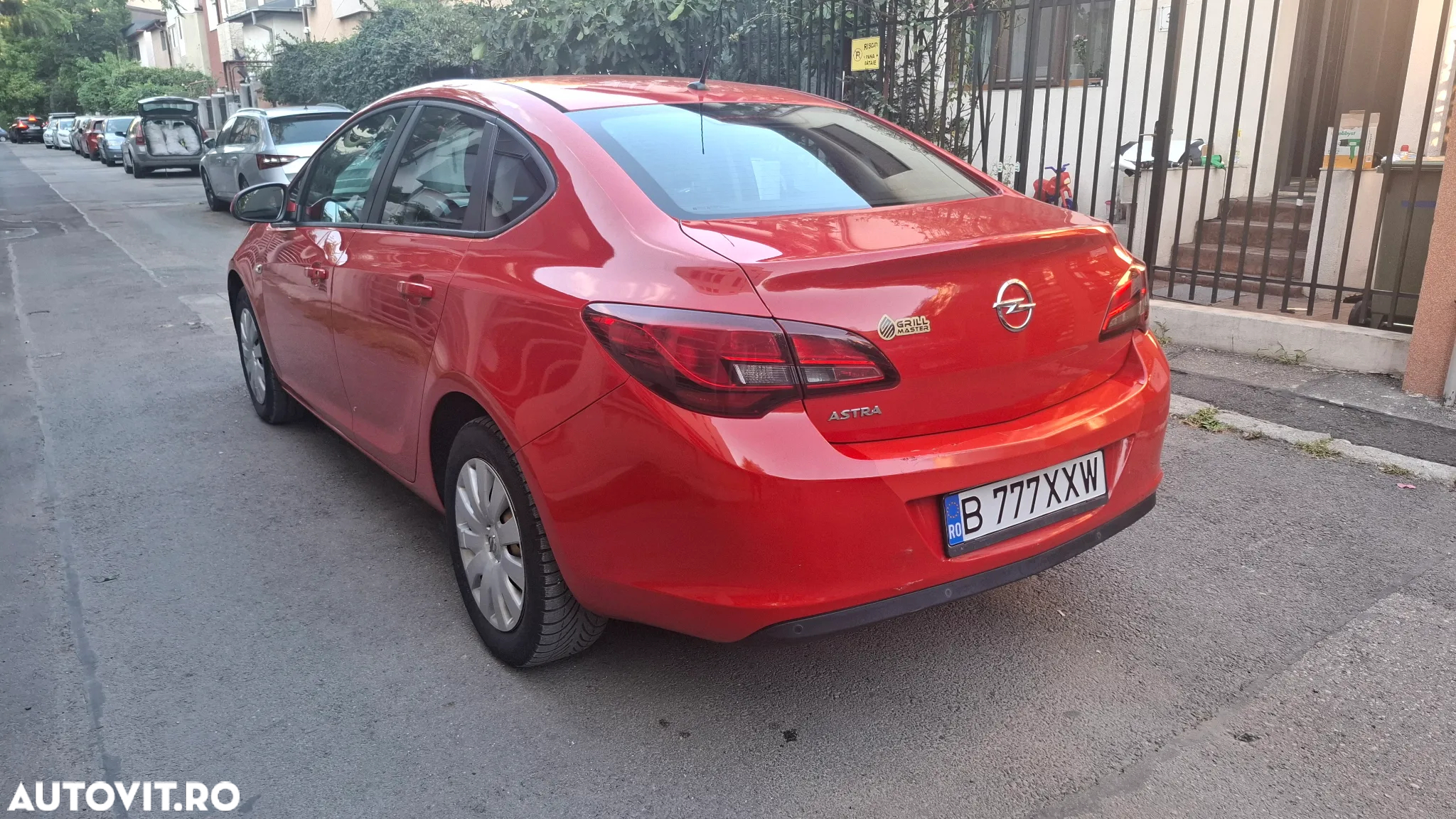 Opel Astra 1.6i Easytronic Enjoy - 6
