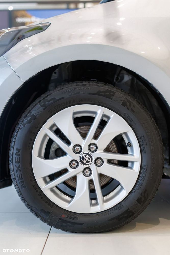 Toyota Yaris 1.5 Comfort - 12