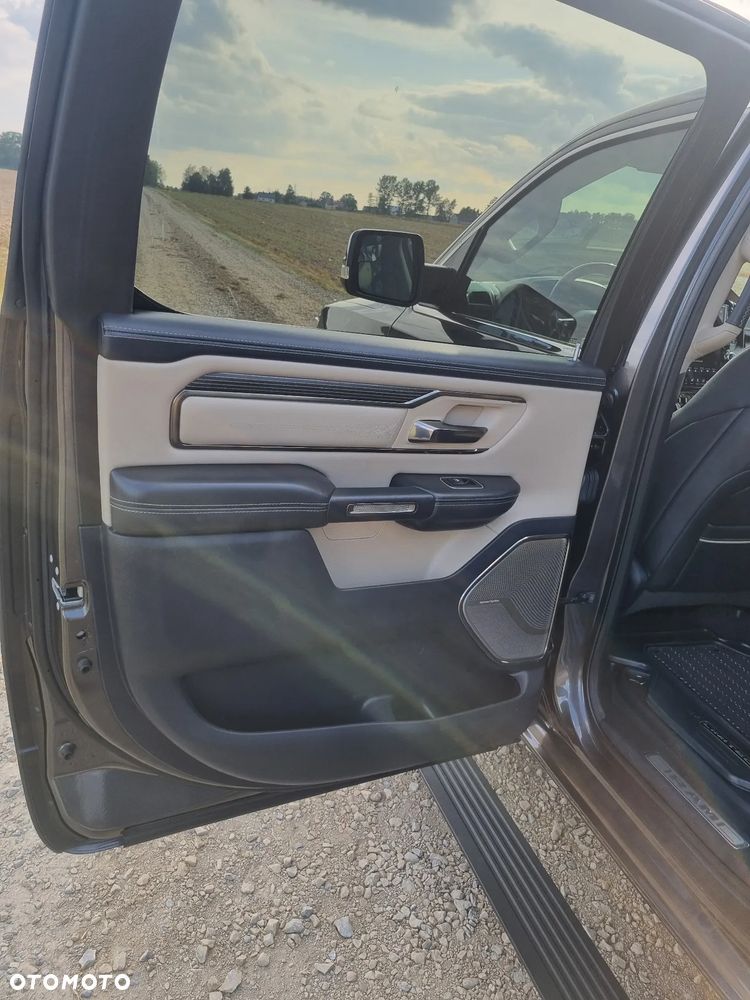 RAM 1500 Crew Cab Limited - 26