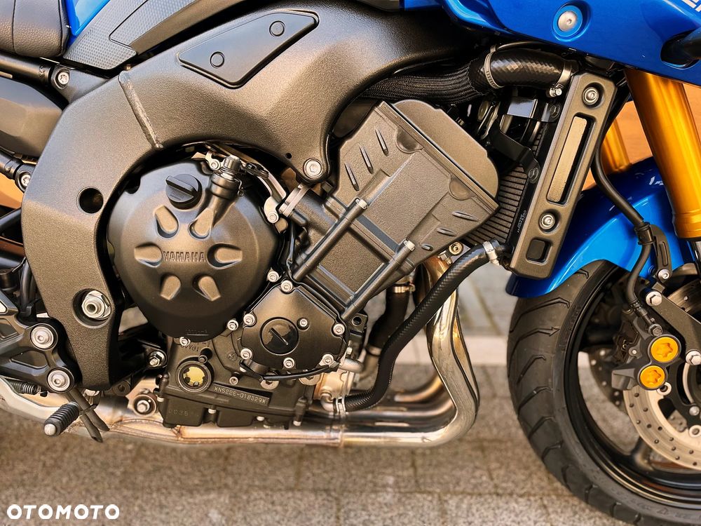 Yamaha FZ8 - 10