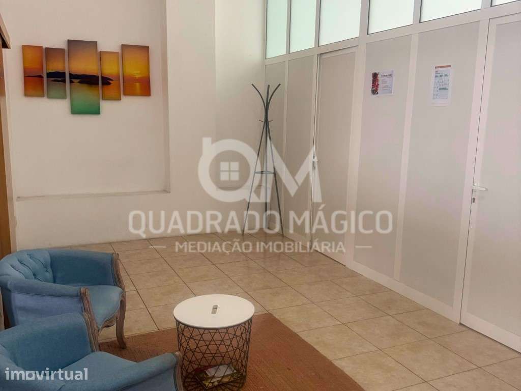 LOJA PARA ARRENDAMENTO NO CENTRO DE RIO MEÃO - Grande imagem: 3/17